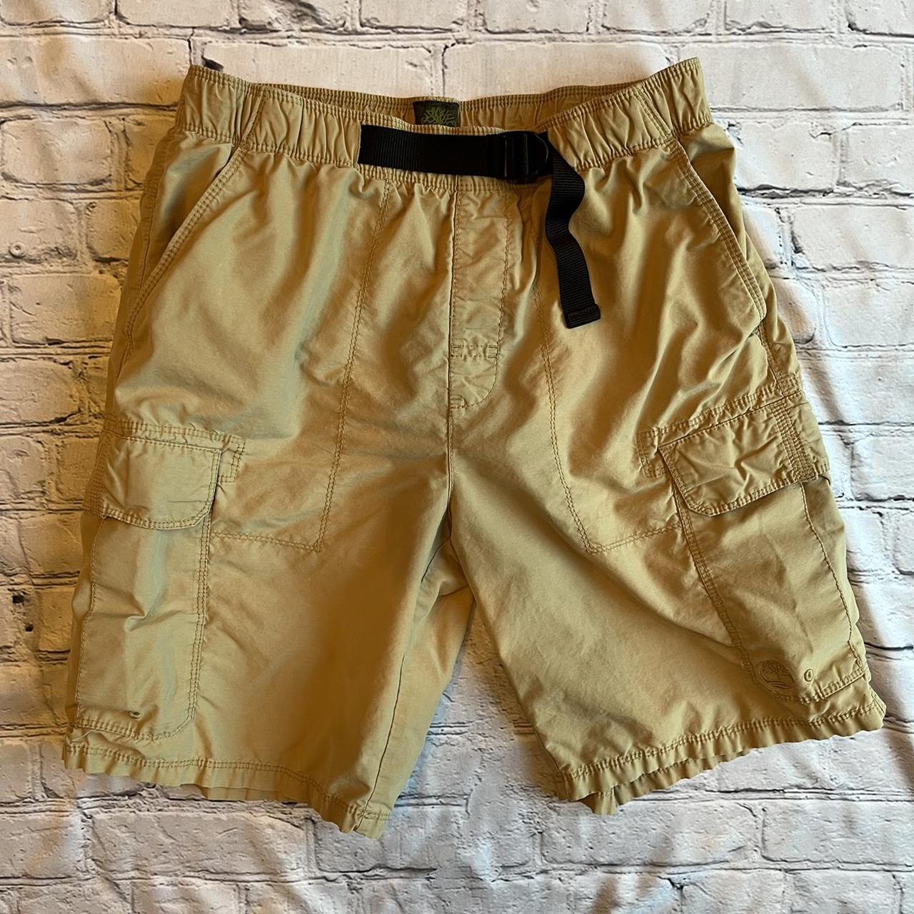 Cargo hot sale shorts tan