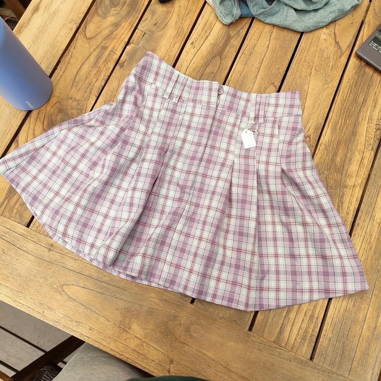 Glassons skirt Size 6 (fits an 810) Depop