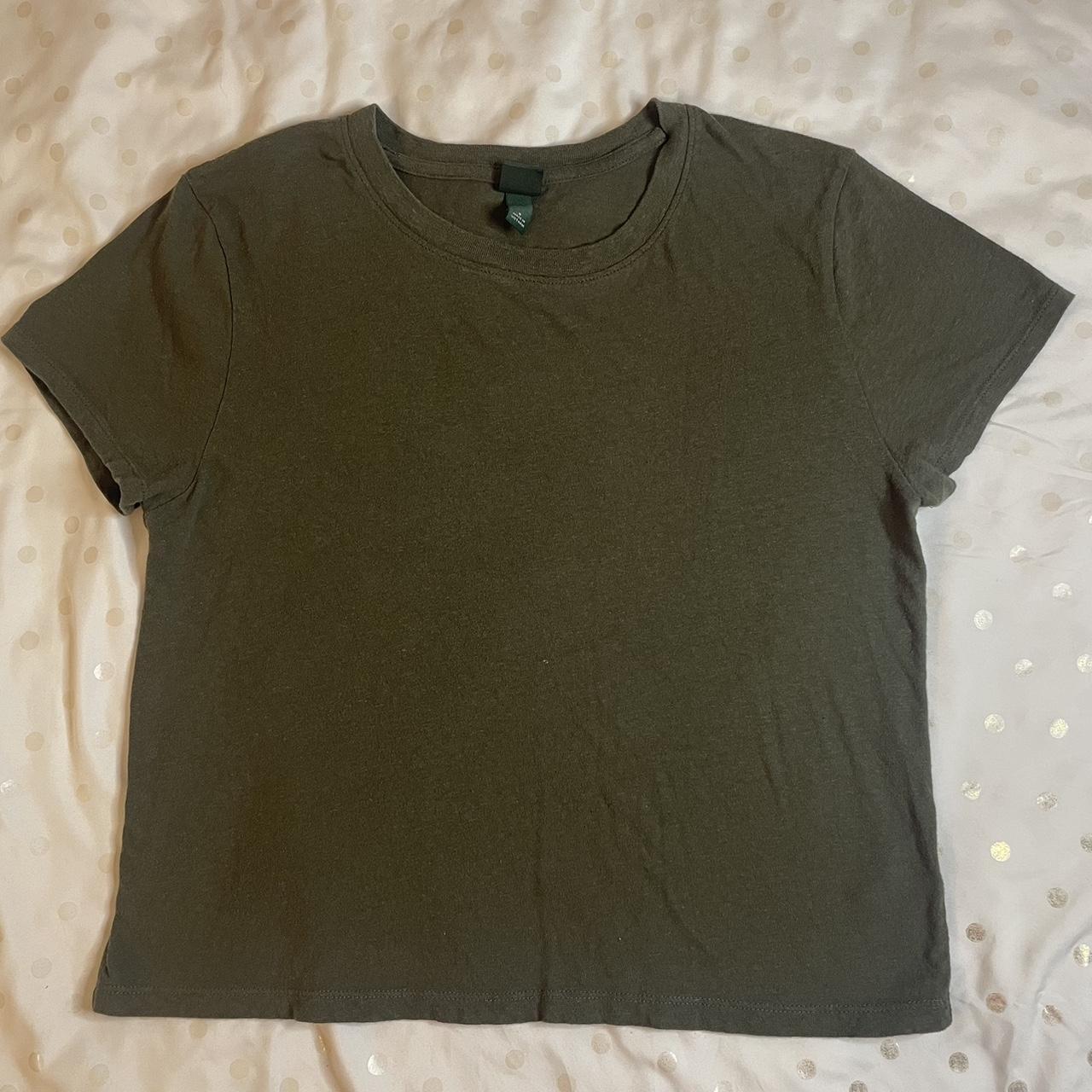 Wild Fable Women's Green T-shirt | Depop