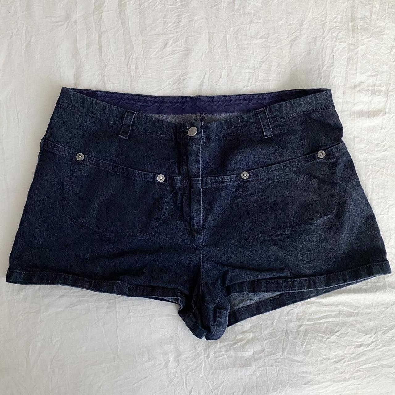 item listed by moriahinretrograde
