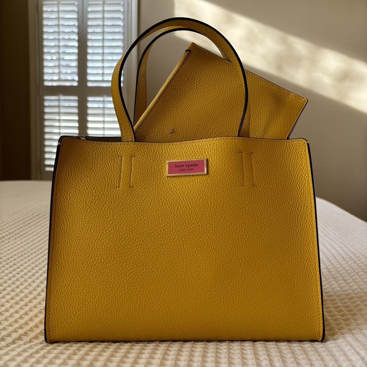 Buy KATE SPADE Spade Flower Two-tone Canvas Manhattan Small Tote | Yellow  Color Women | AJIO LUXE