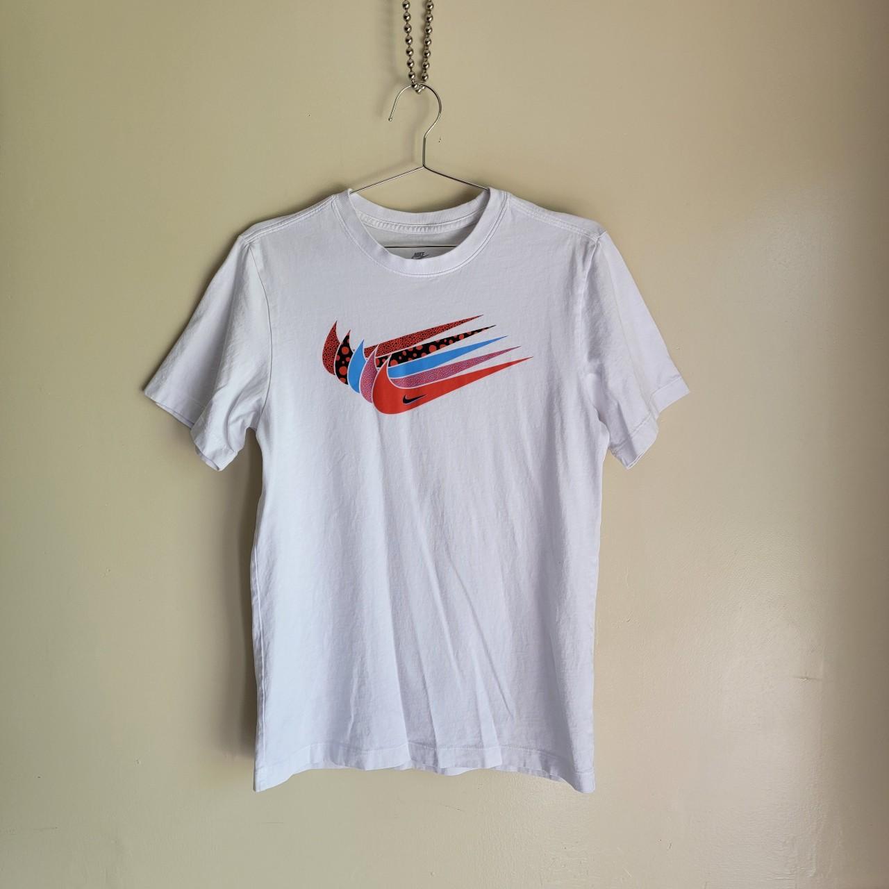 nike t shirt multicolor