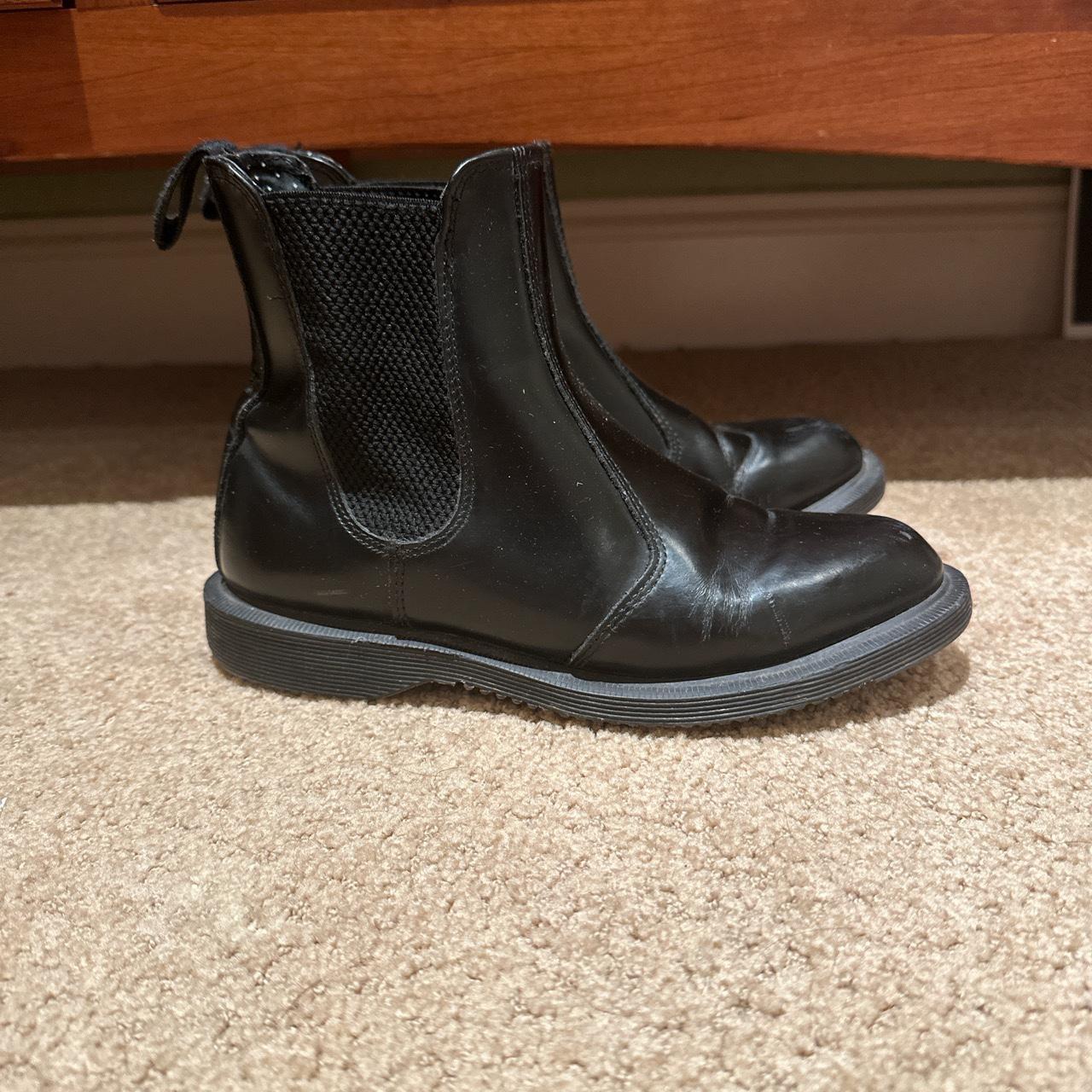 Dr martens on sale chelsea boots used