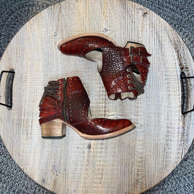 Morgan Freebird Boots Freebird By Steven Morgan Distressed Leather