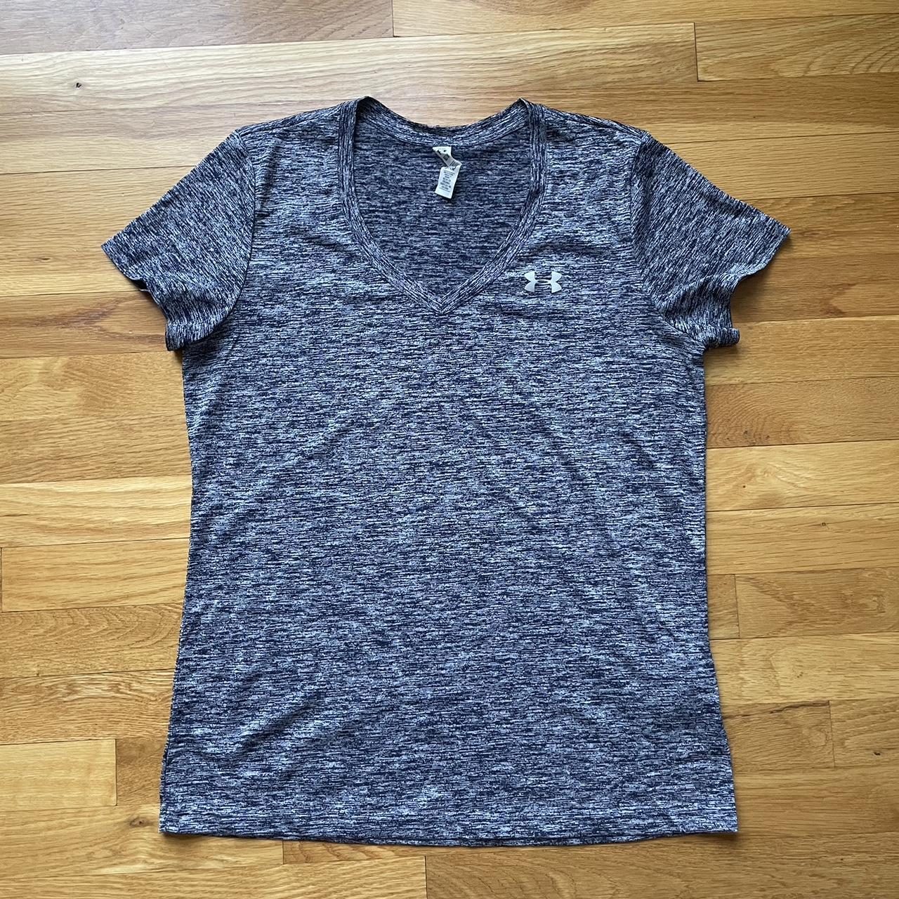 Women's Under Armour Shirt - Like New Condition