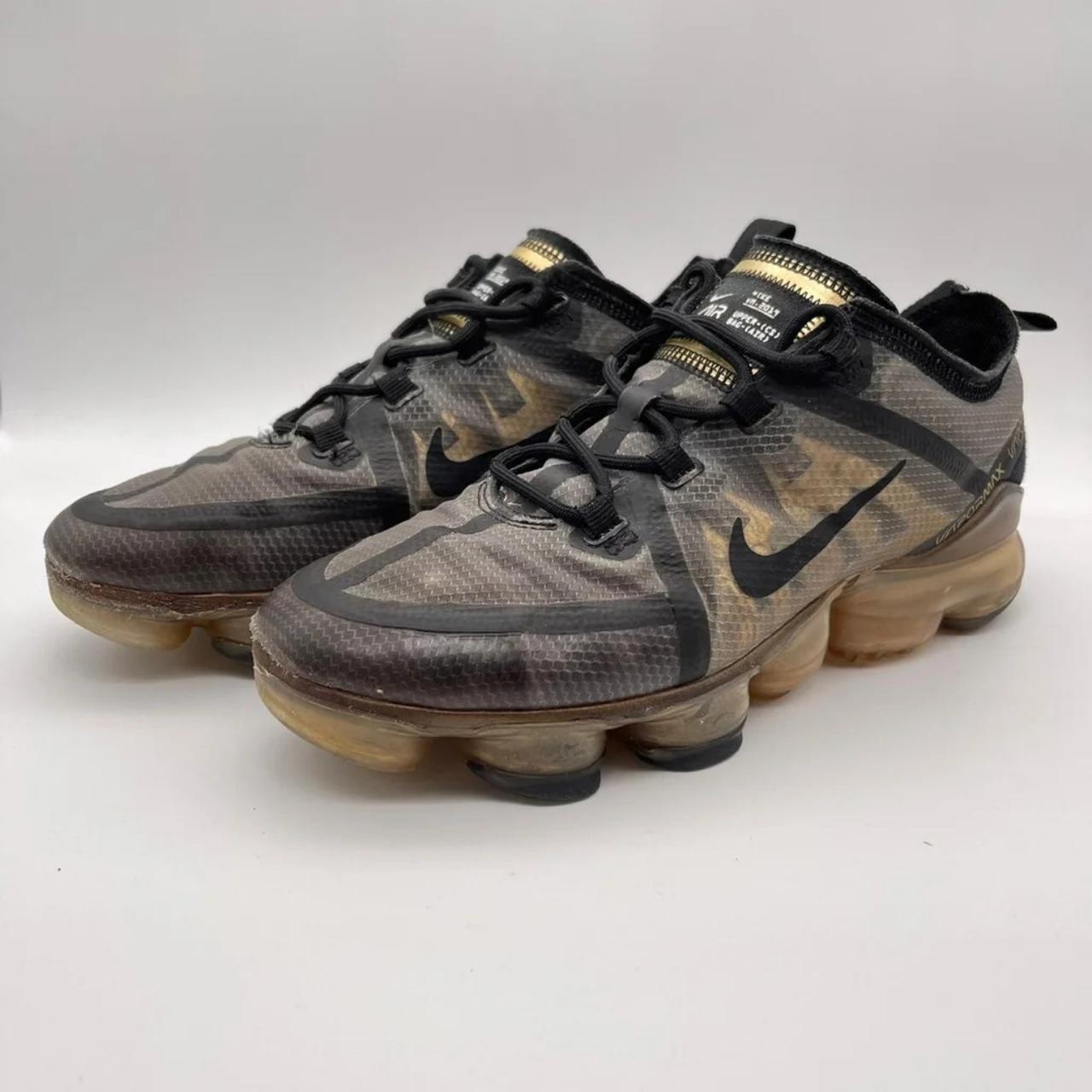 Grey air vapormax hotsell 2019 trainers youth