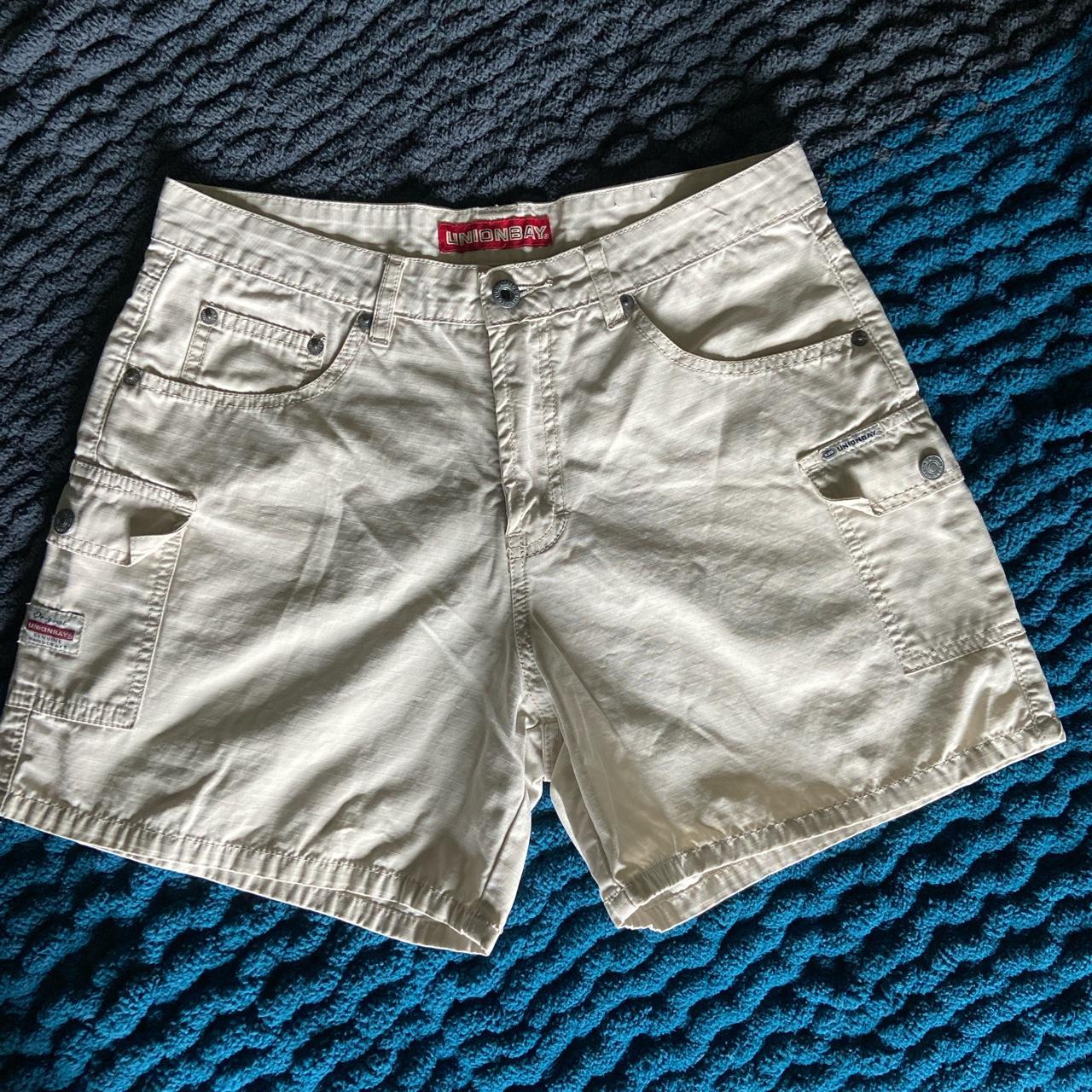Union Bay Women's Cream Shorts Depop