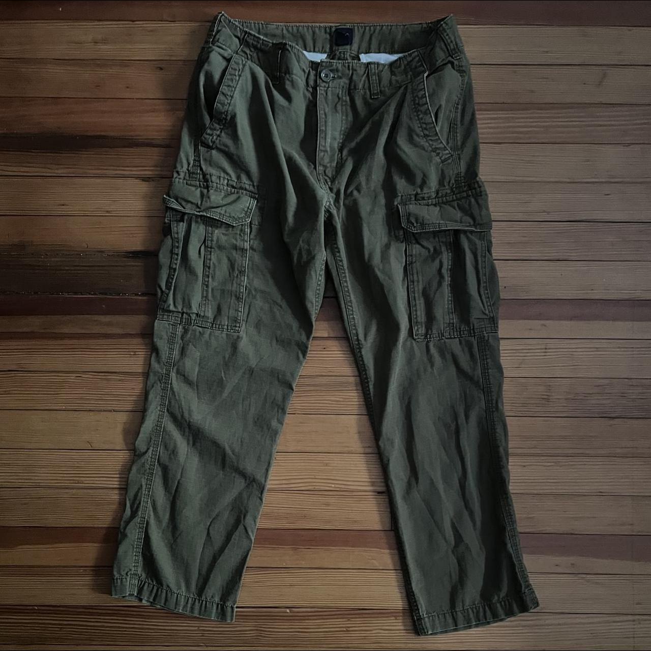 Vintage Green Gap cargo pants Unisex - Depop