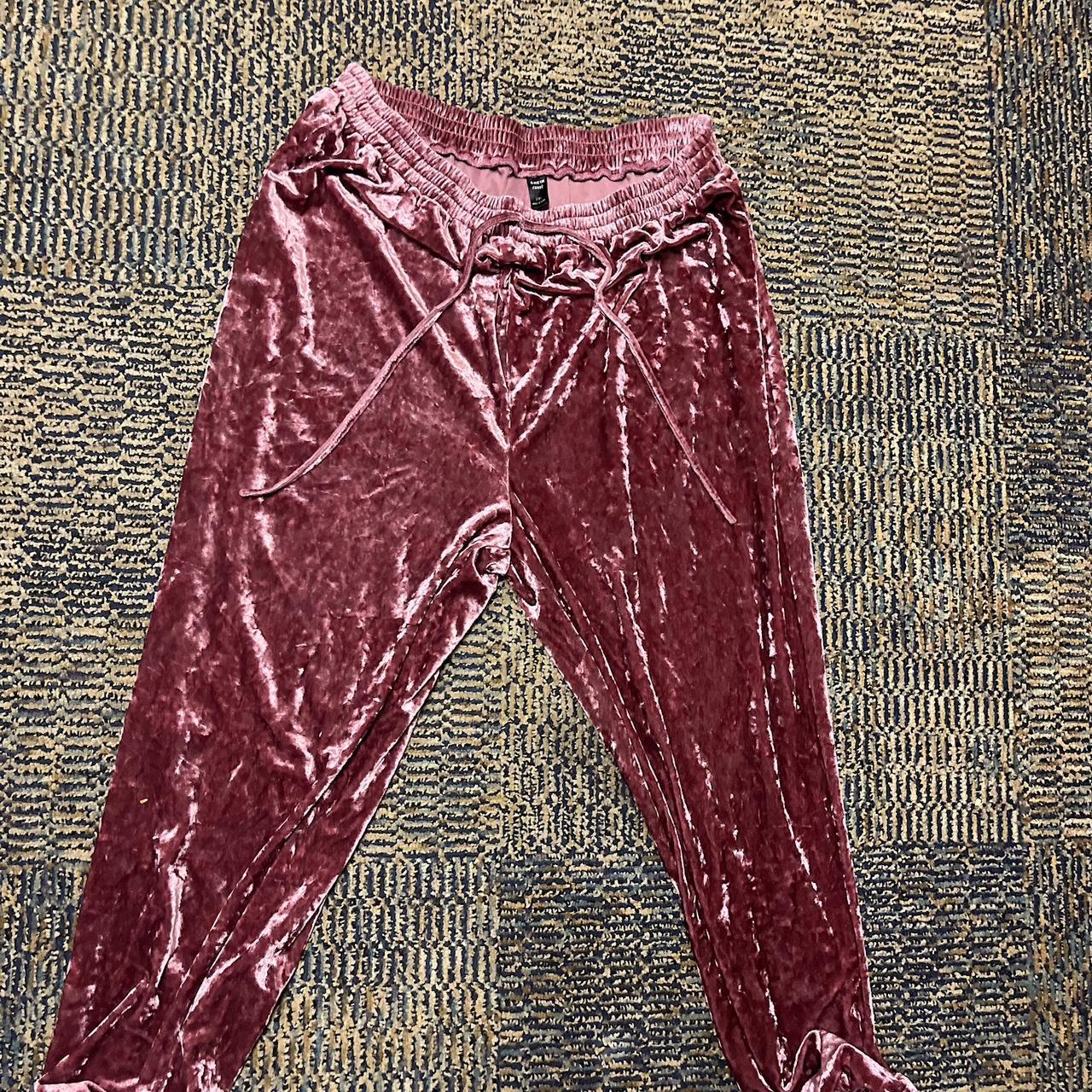 baby pink velvet boot cut sweatpants - tagged XL but - Depop