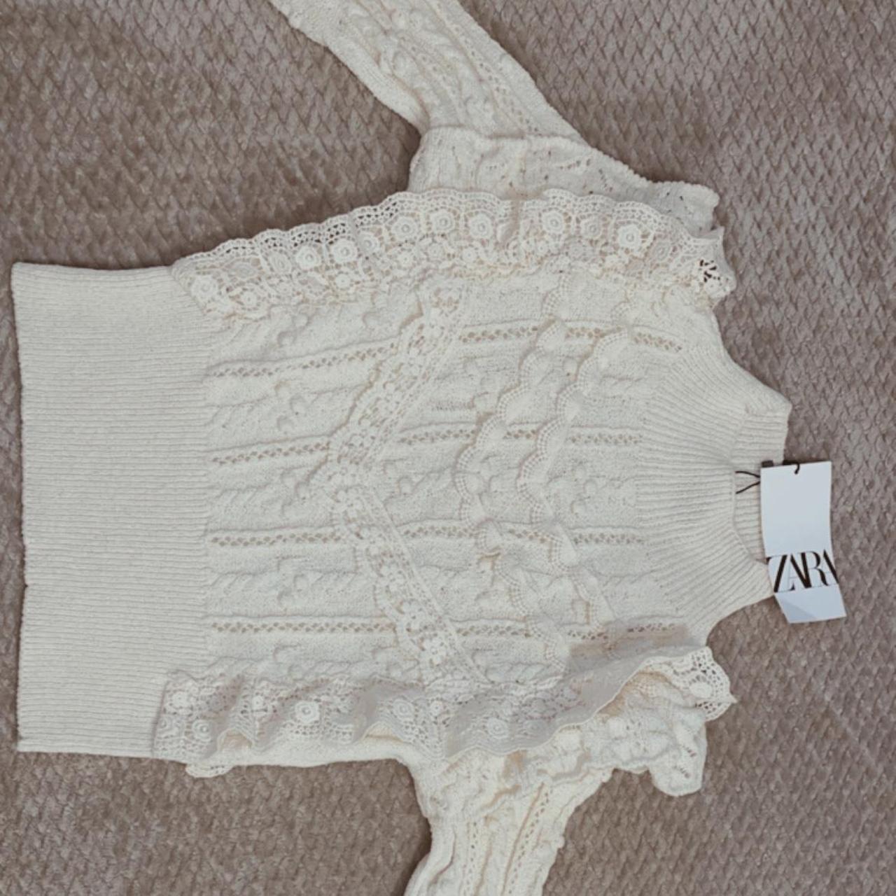 Zara Women's Cream Jumper Depop