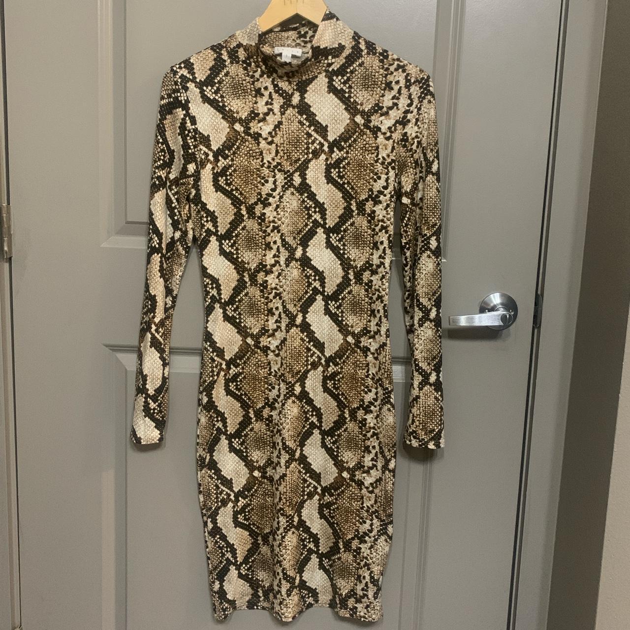 Snake print dress Super soft stretchy material