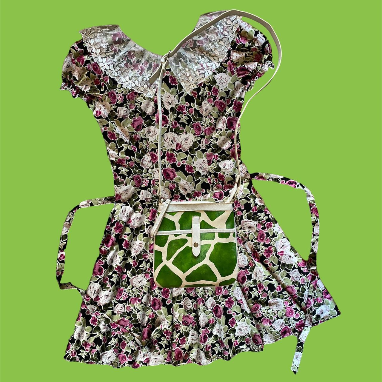 Green giraffe print cross body bag 💚 outside snap... Depop