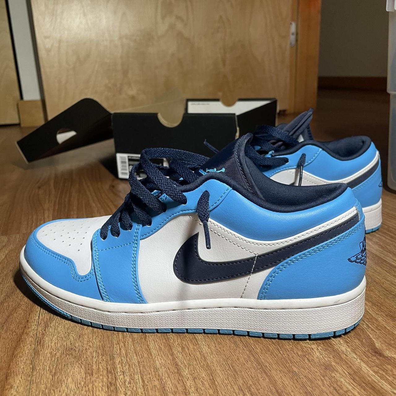 Jordan Men's Blue and White Trainers | Depop