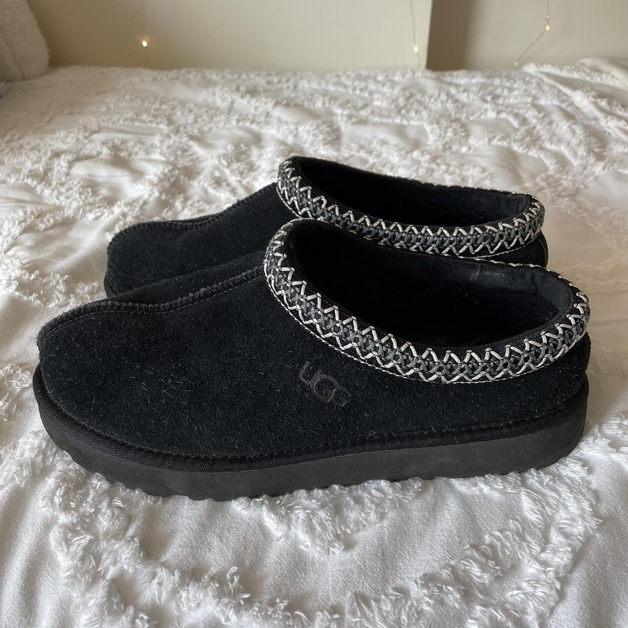Black Tasman UGG slippers woman’s size 10. Gently... - Depop