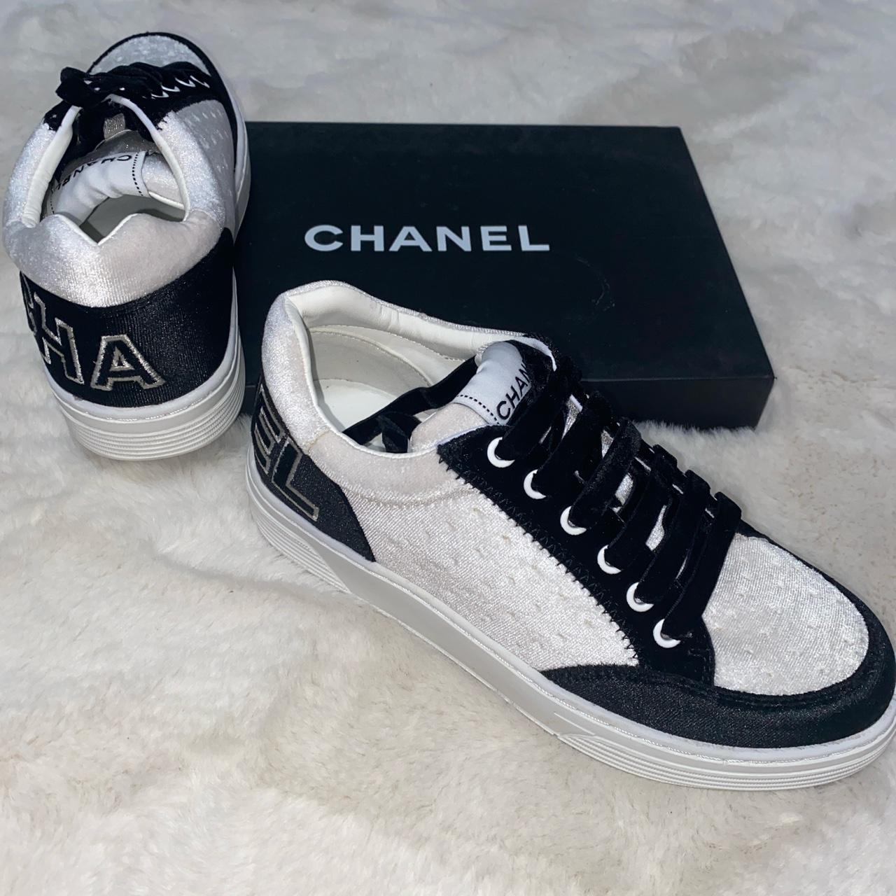 Chanel sneakers. Size 38 1/2 (US women 8.5 US men