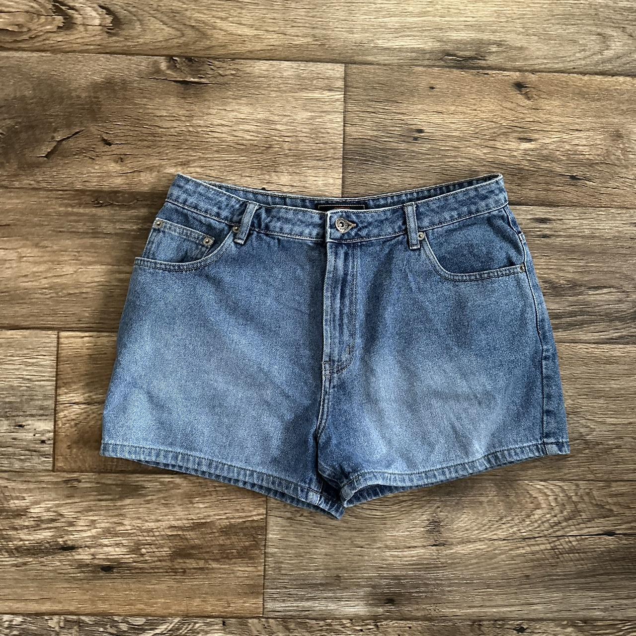 Y2K Route 66 denim shorts. Good condition. Size 14.... - Depop