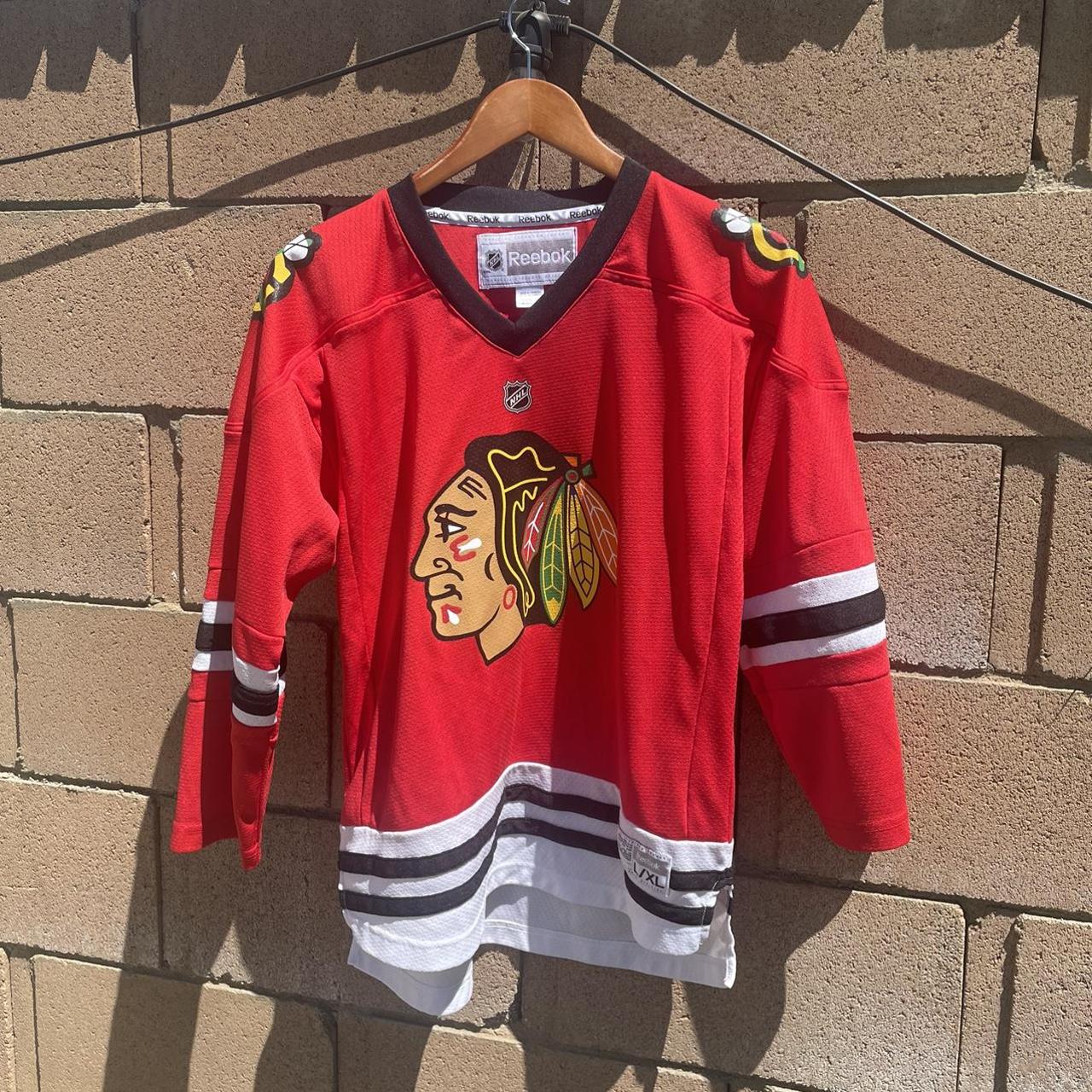 Blackhawks Reebok Hockey Jersey Size Youth... Depop