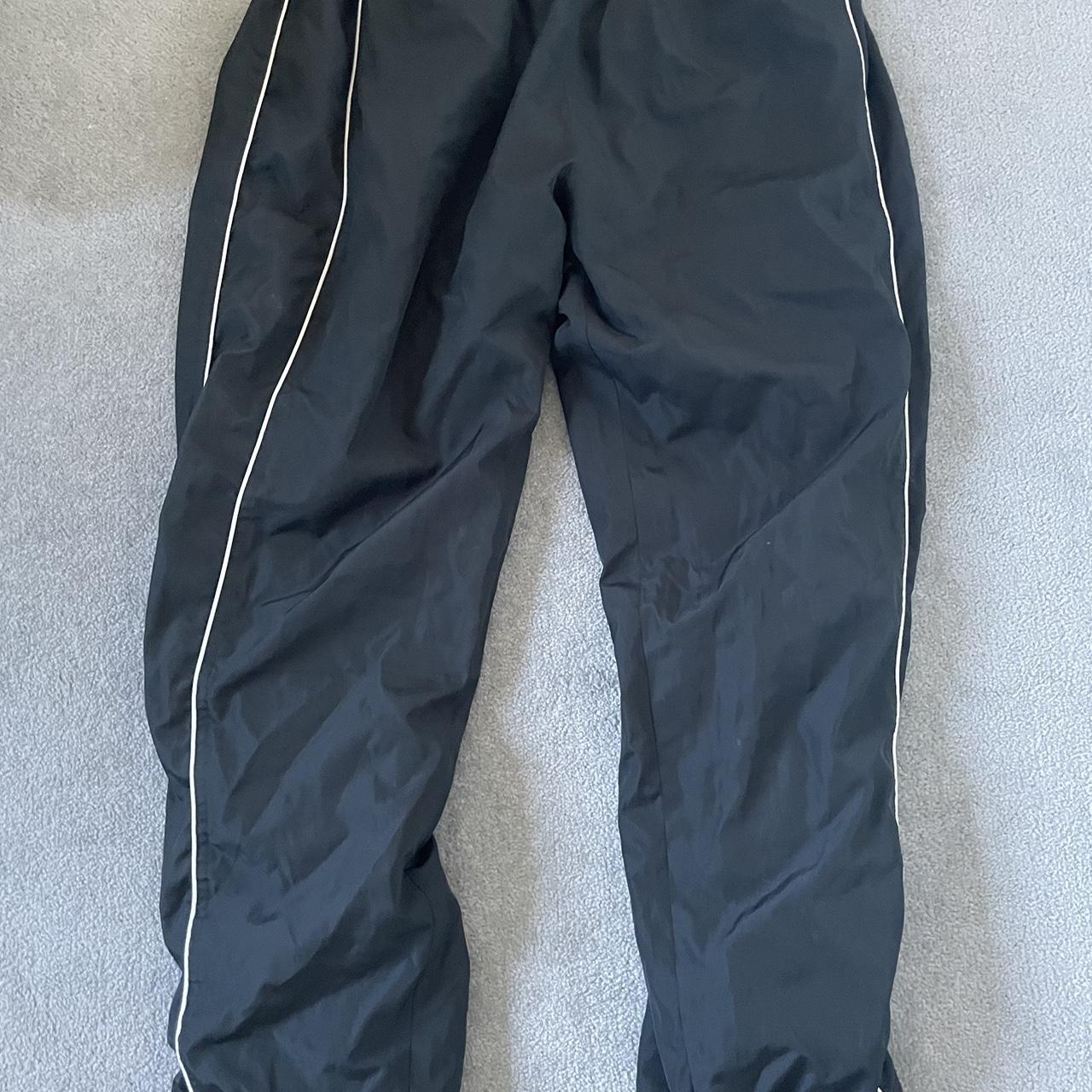 reebok track pants baggy - Depop