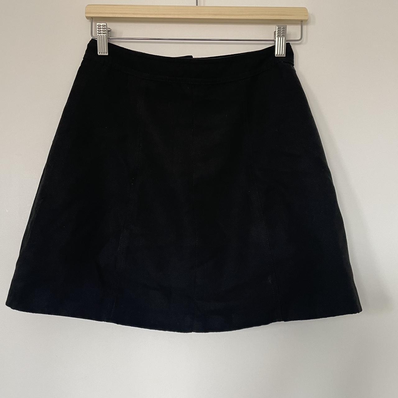 H&M Women's Black Skirt | Depop