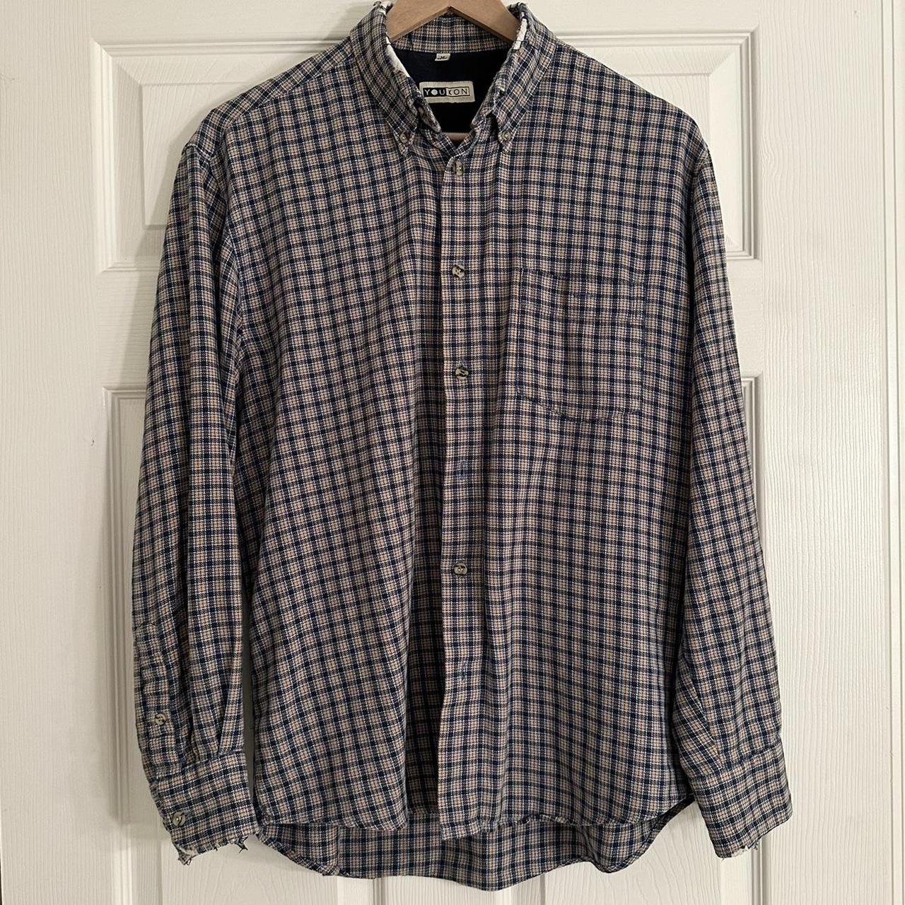 Vintage Flannel Thrifted in NYC Fits like a medium... - Depop