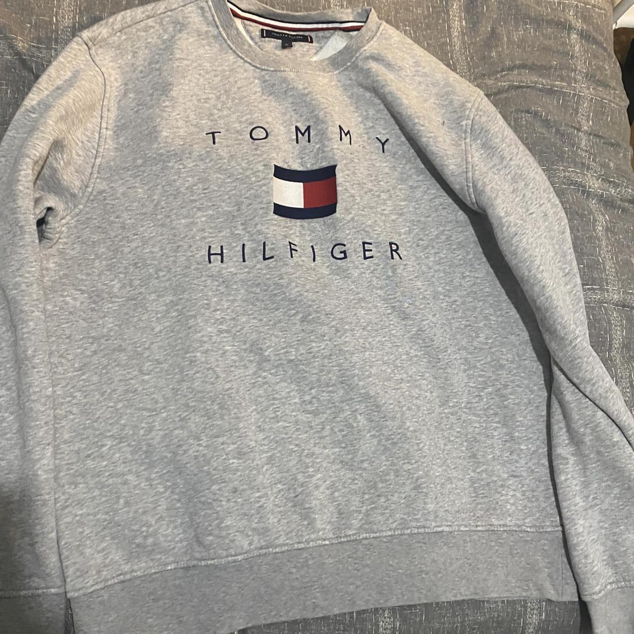 Tommy Hilfiger jumper in grey, xl on tag but... - Depop