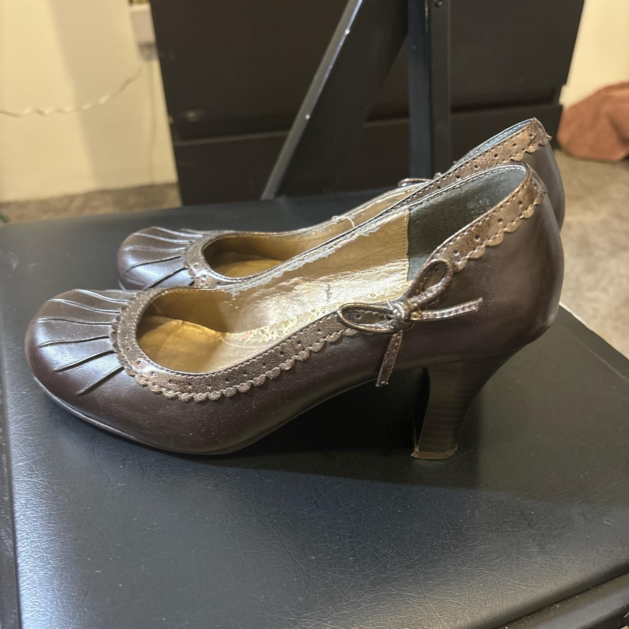 The most beautiful chocolate brown kitten heels with... Depop