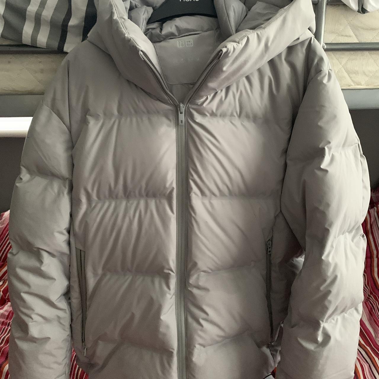 Grey Uniqlo seamless down parka - Depop