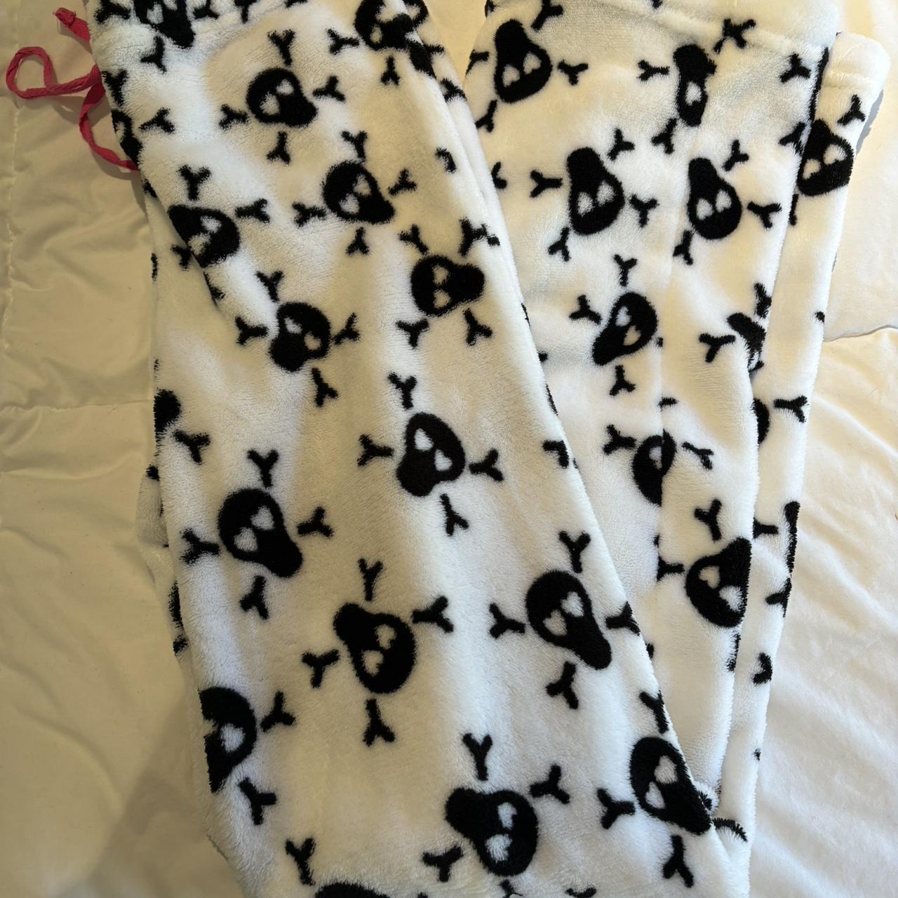 Skull Pajama Pants Super Plush Only Worn Once Or Depop   P0 