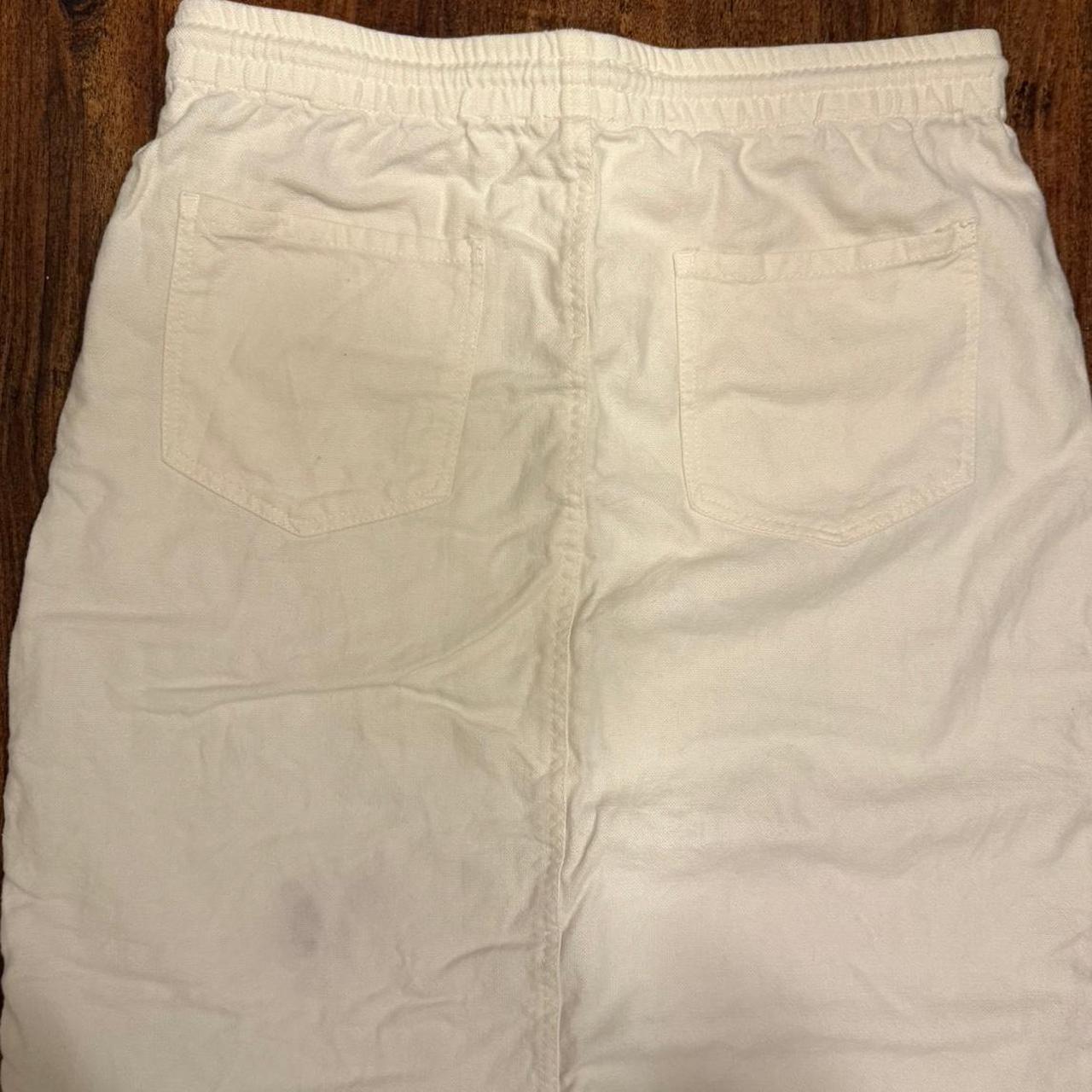 Brandy Melville Women's Skirt - White/Cream - S –… - image 2