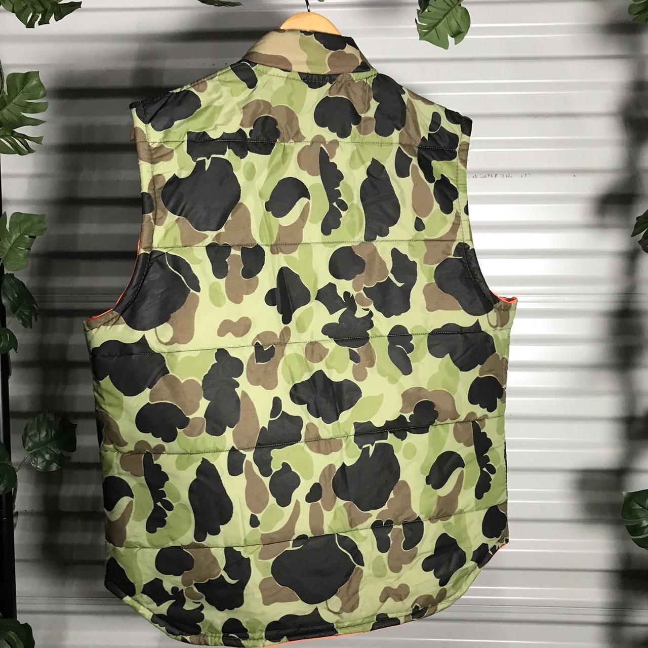 80s Camo Puff Vest Size Large 22x25.5 Condition... Depop