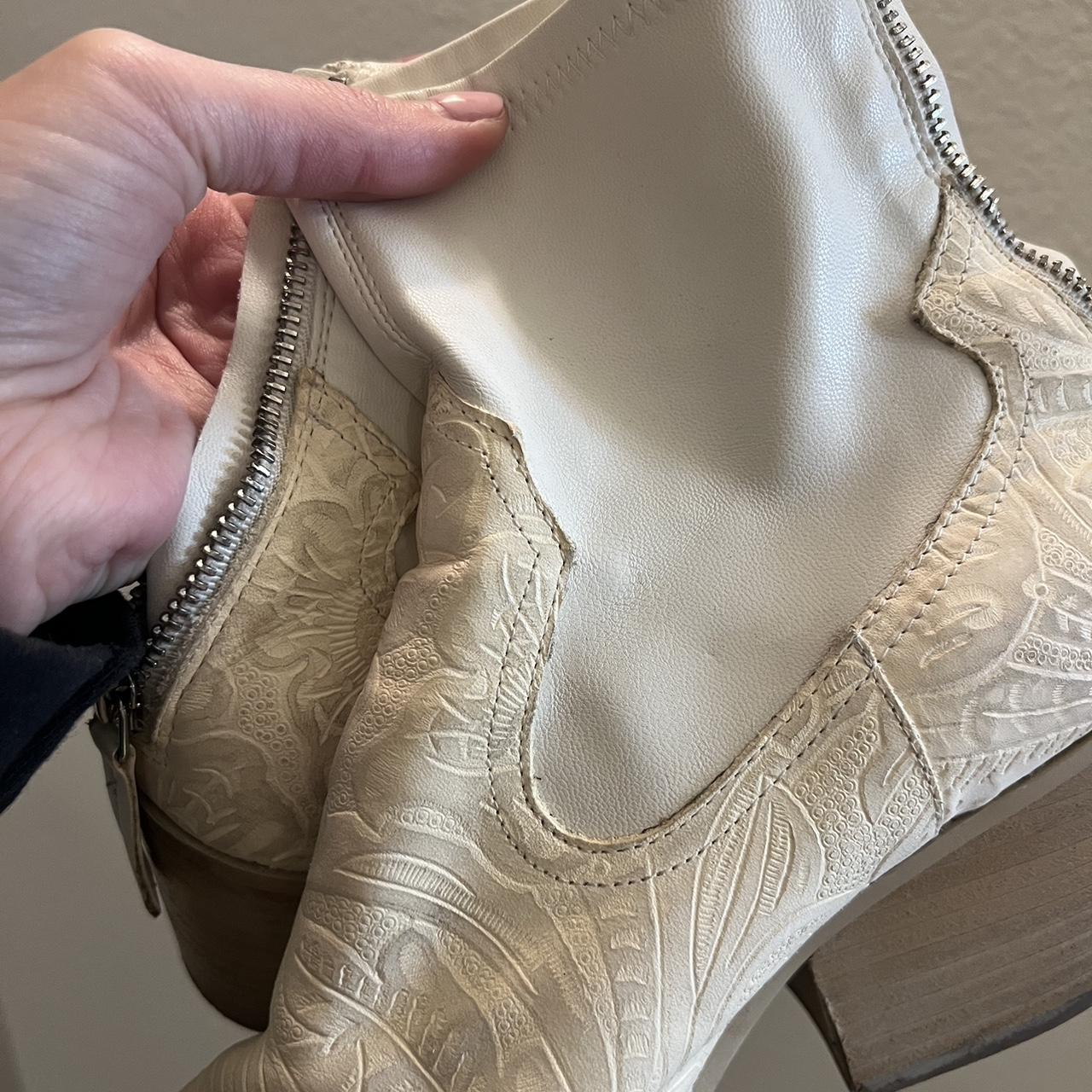 Dolce Vita Women's White Boots (4)