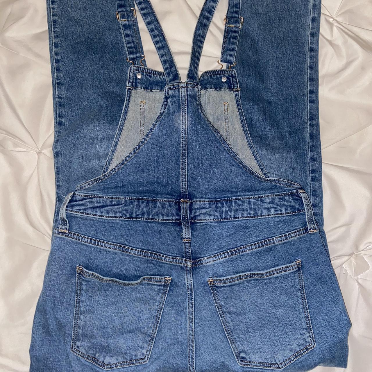 Universal Thread Overalls • Measurements : 2/26R,... - Depop