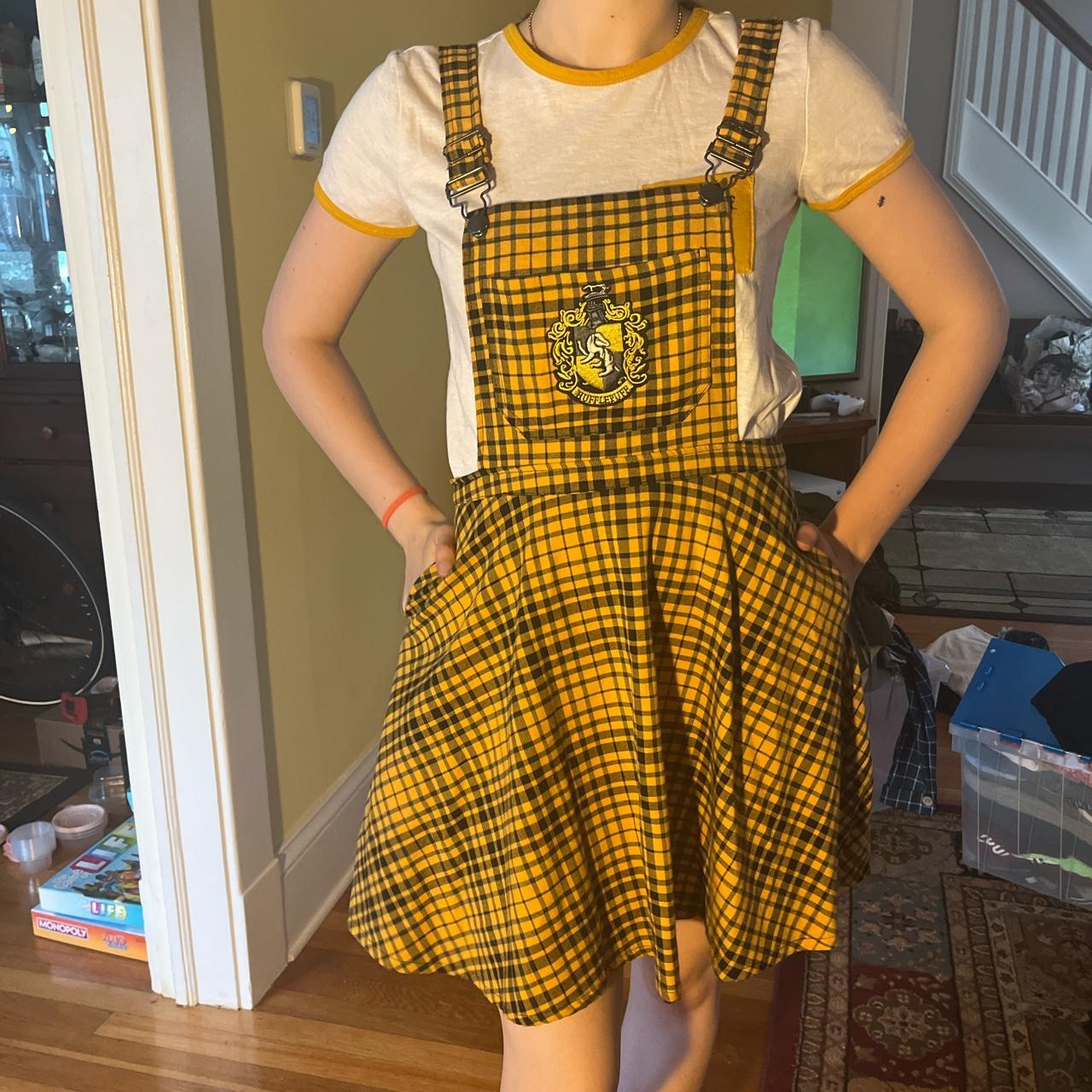 HARRY POTTER HUFFLEPUFF SKIRT SET WITH POCKETS - Depop