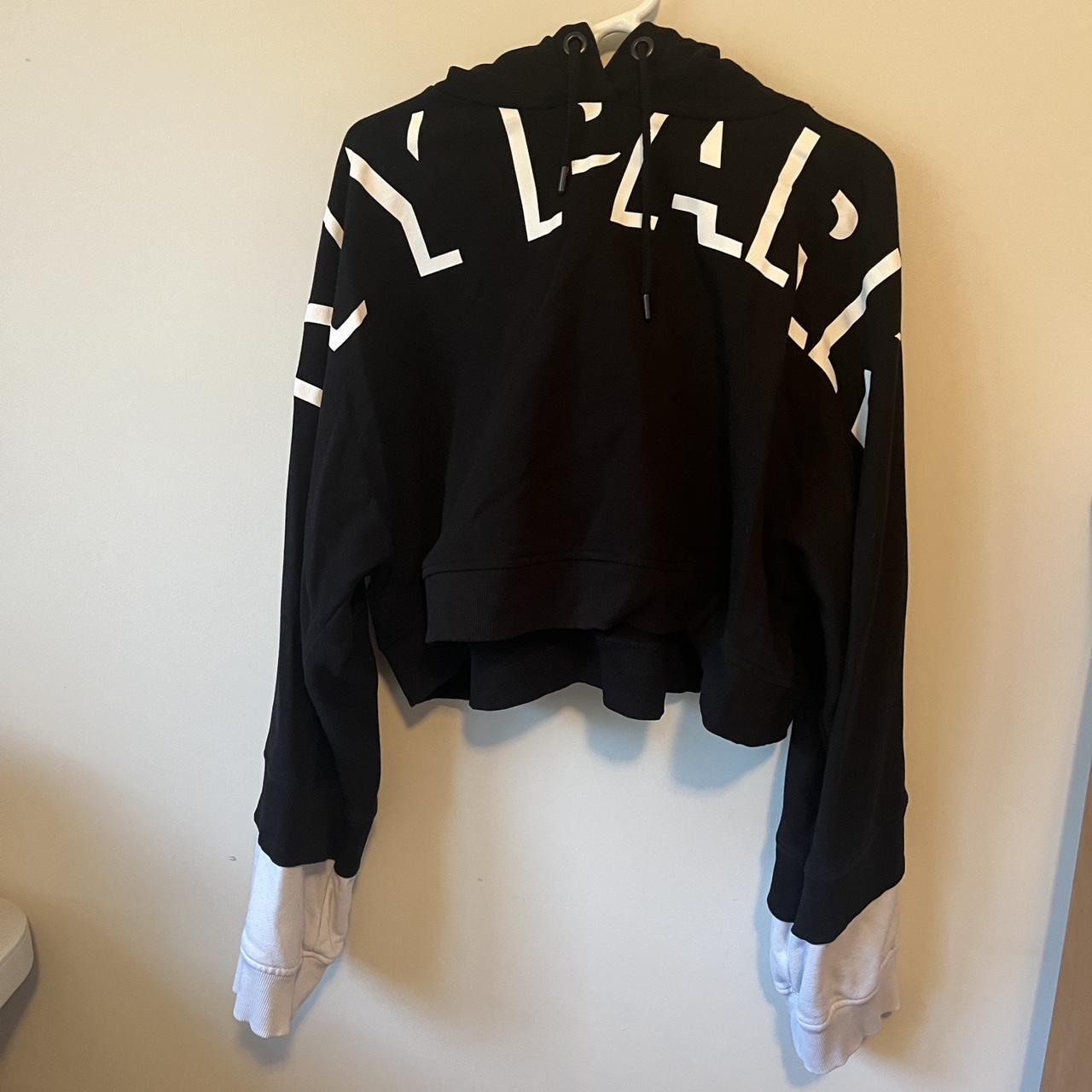 Ivy park black and white cropped hoodie hotsell