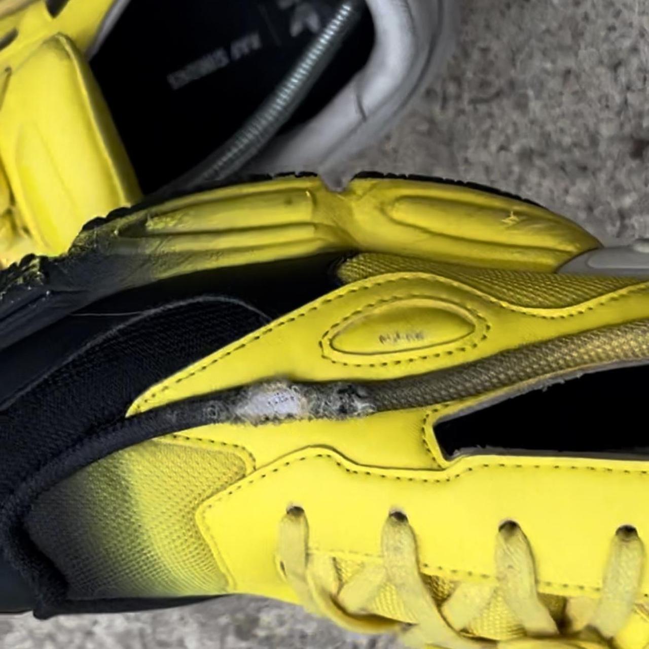 Raf Simons Men's Yellow and Black Trainers (4)
