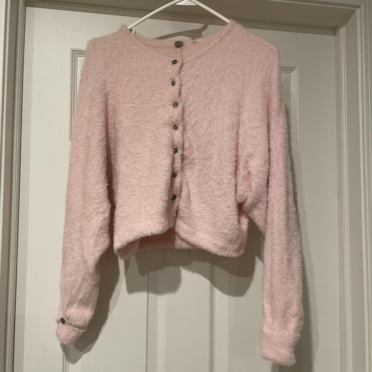 Pale pink soft deals fuzzy sweater coat L