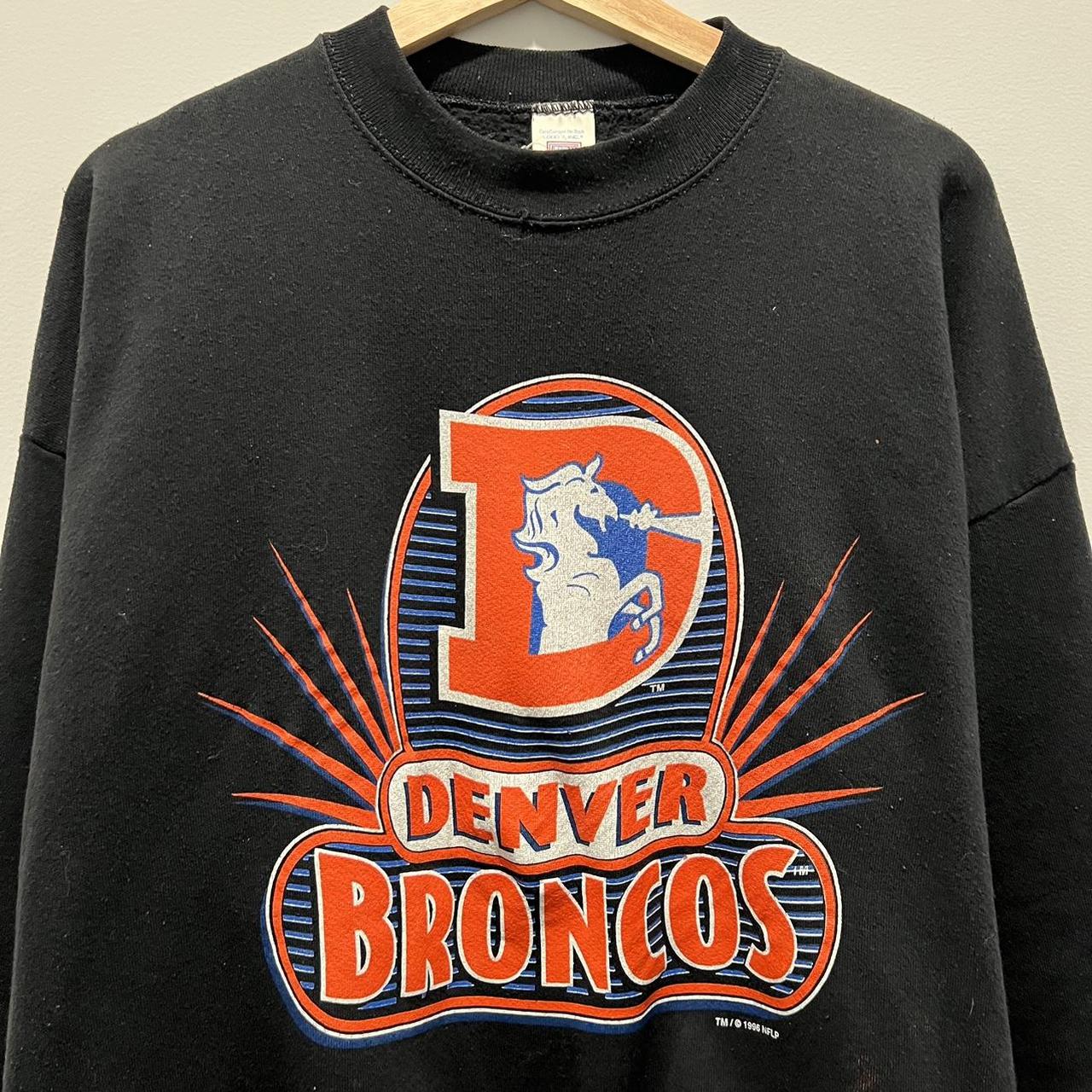 Vintage Denver Broncos sweatshirt 1996 XL (fits - Depop