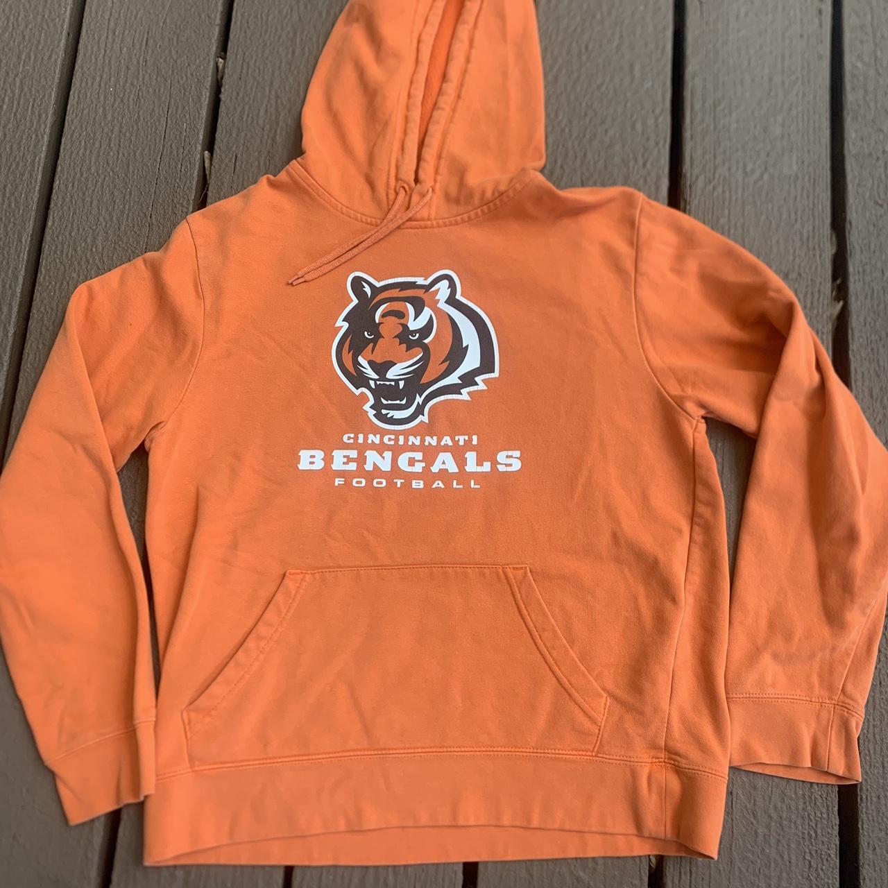 Cincinnati Bengals NFL Team hoodie Size: XL *** V - Depop