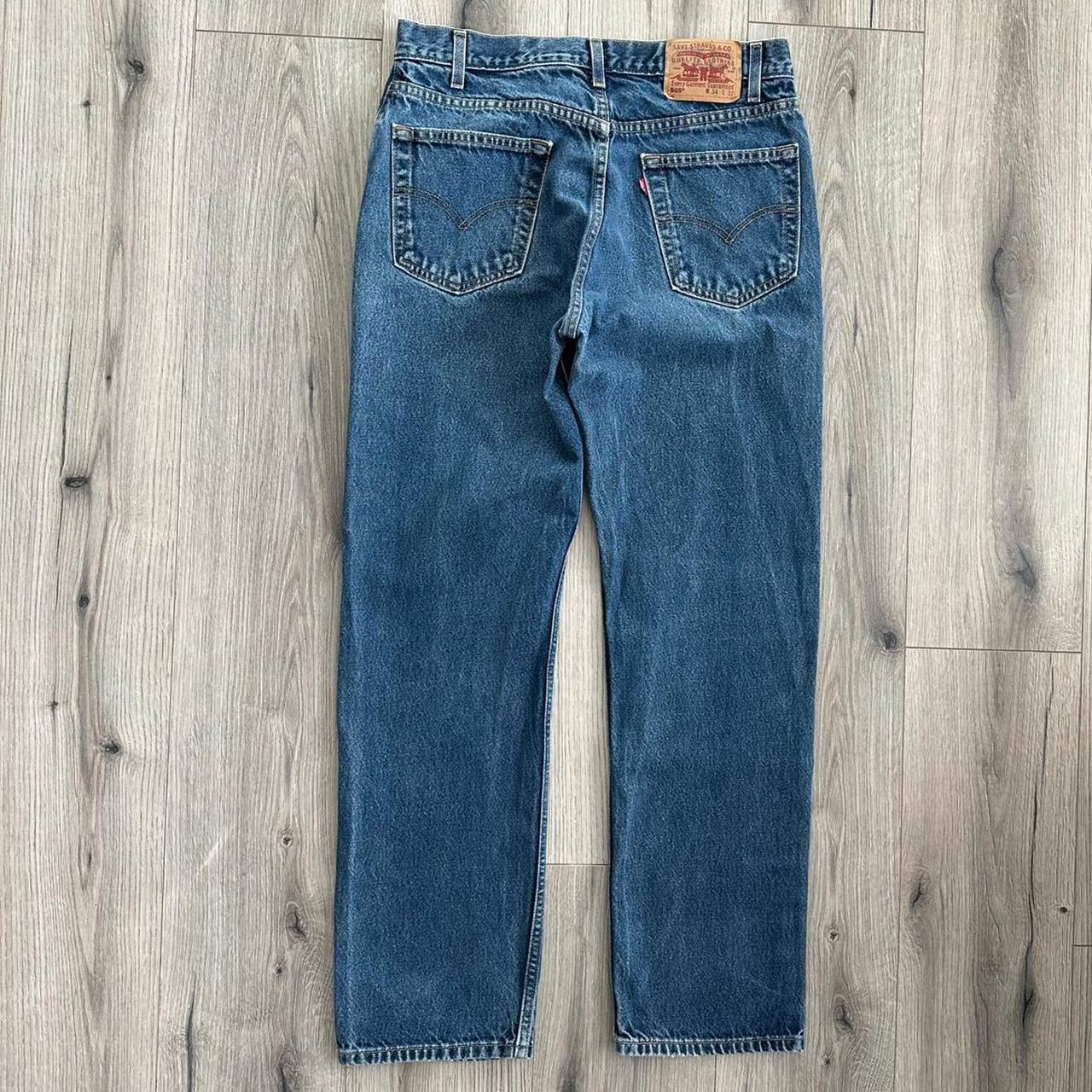 Vintage Y2K Levi's 505 Jeans Size: 34x32 Open to... - Depop