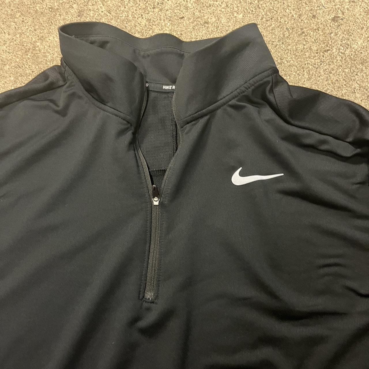 Nike Men's Black Top Depop