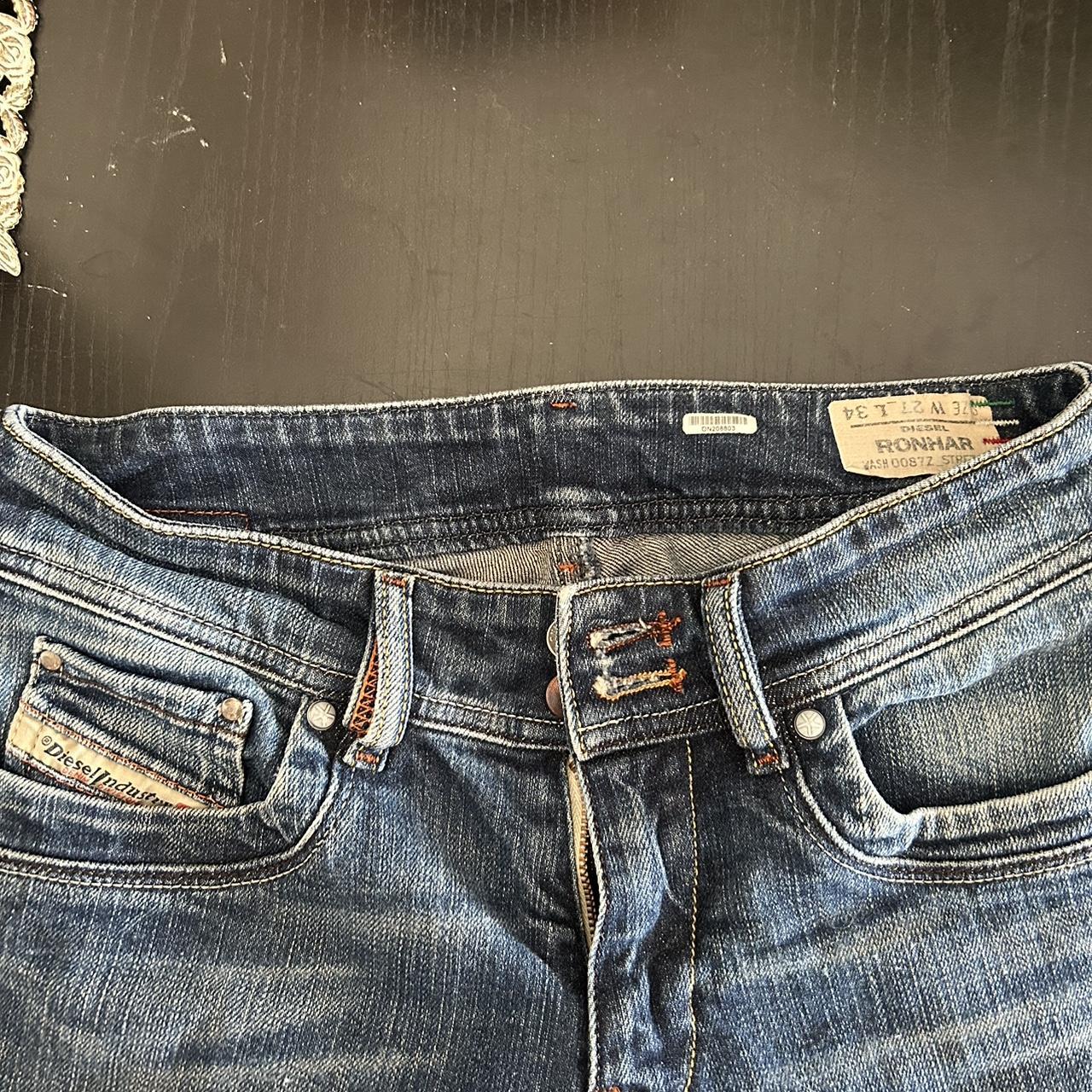 Vintage bootleg low rise diesel jeans that fit well! - Depop