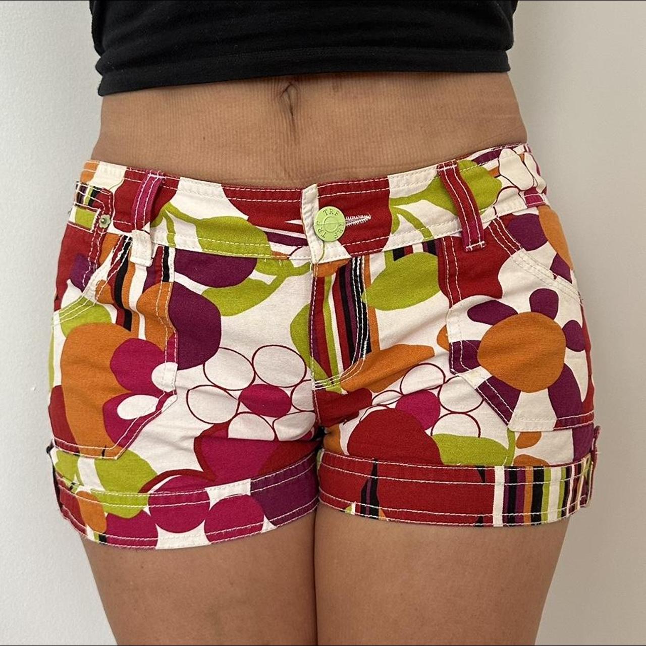 Emilio Pucci Women's Multi Shorts