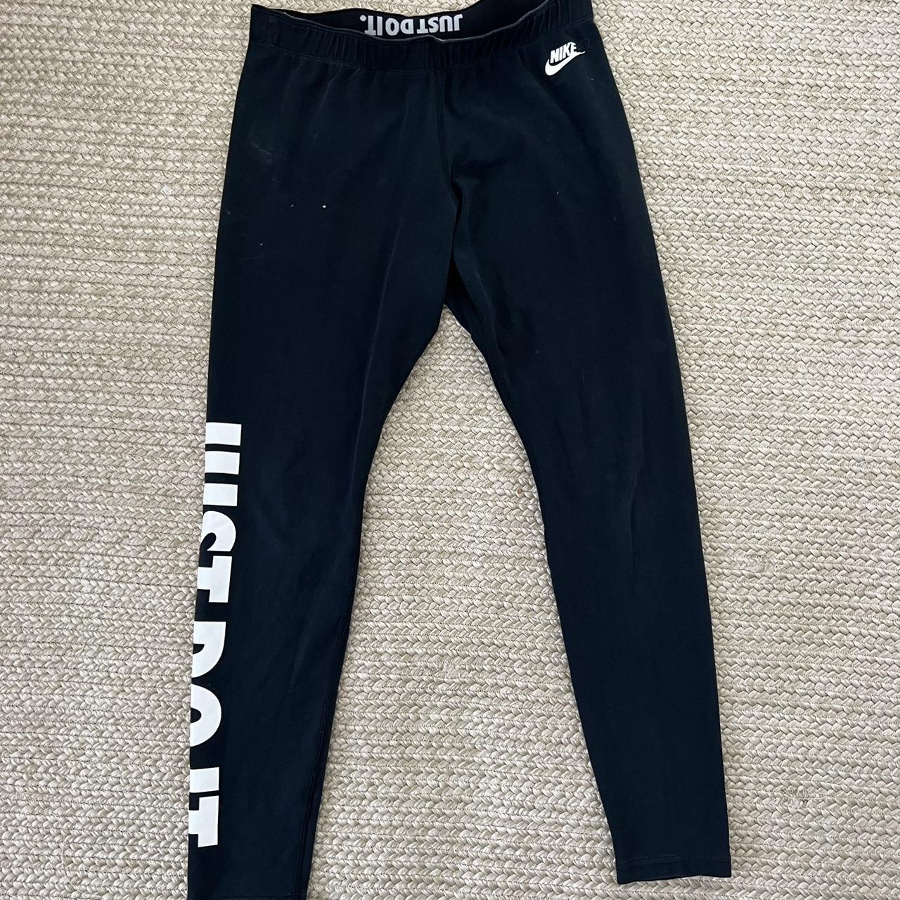 Nike black leggings  nike leggings large - Depop