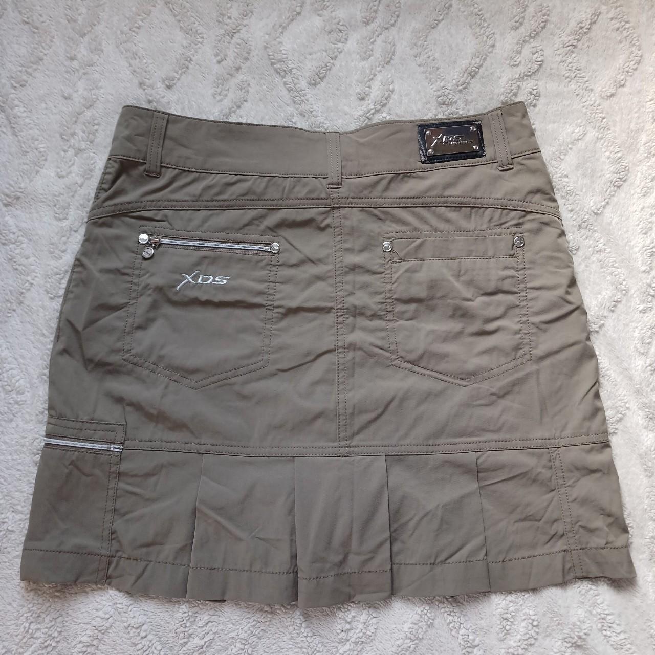 item listed by aesthetics_by_em