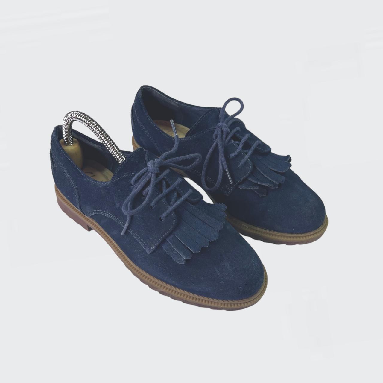 Clarks Somerset Griffin Fringe Suede Shoes - Size UK... - Depop
