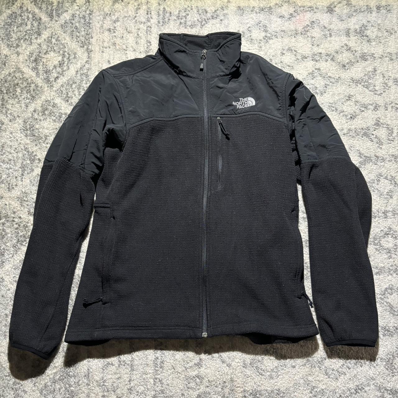 Men's The North Face Thermal Like Zip-Up Condition... - Depop
