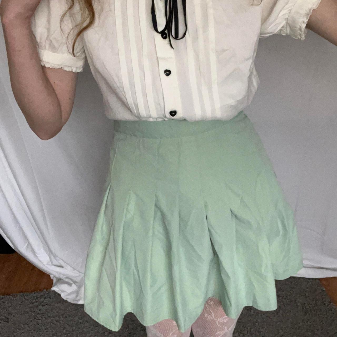 SHEIN Women's Green Skirt Depop