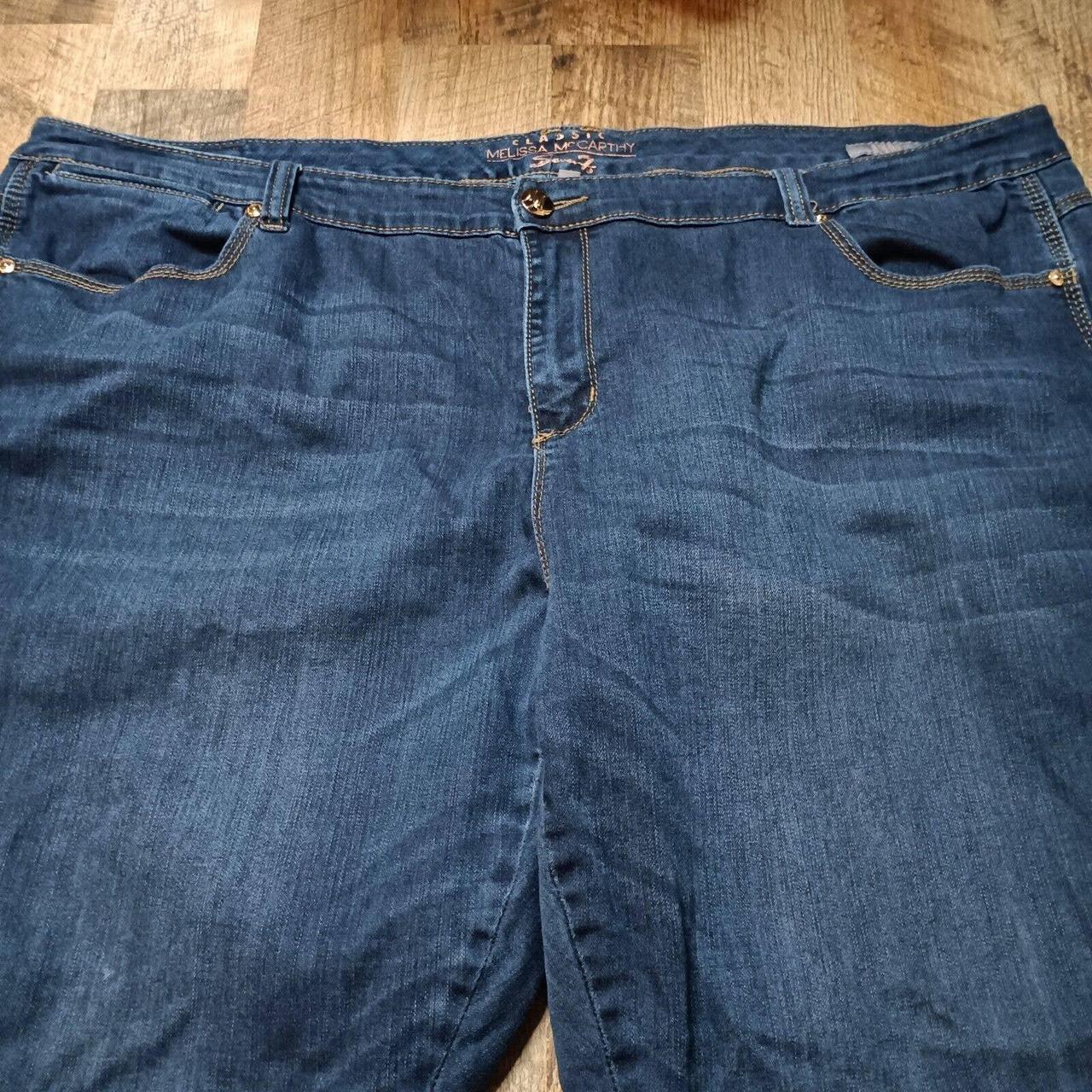 This pair of Melissa McCarthy Seven7 jeans in a - Depop