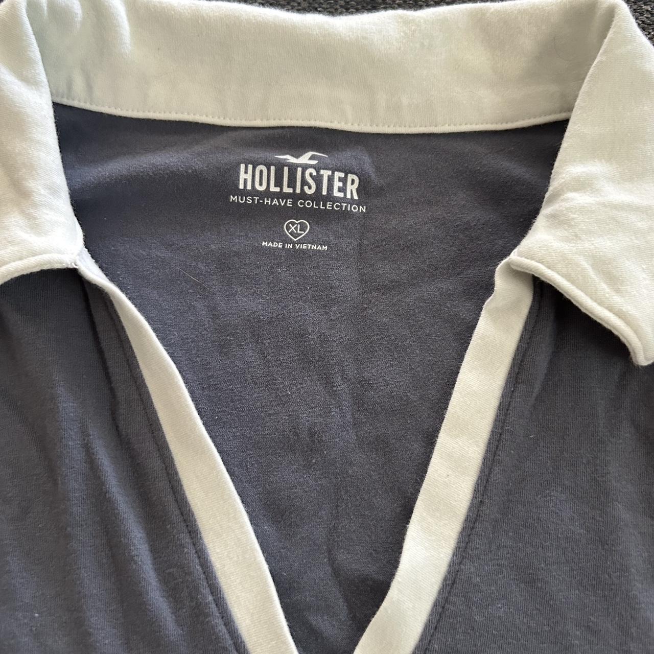 Hollister crop polo Size XL #hollister #croptop - Depop