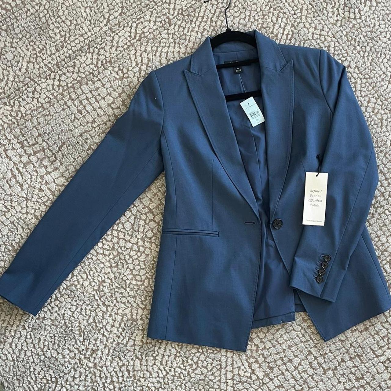 item listed by alinaiiiingold